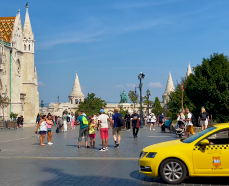 Fishermans-Bastion-Getting-Around-Buda-Castle-Hill-Budapest-Yellow-Taxi